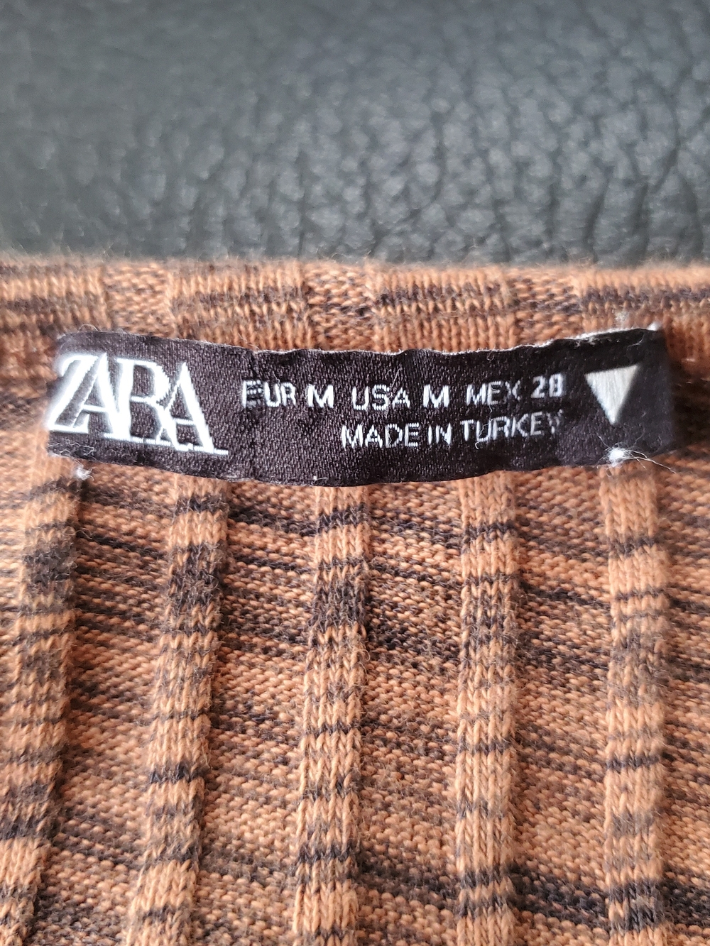 Zara Rust-Brown Ruched Long Sleeve Crop Top Size M - Picture 3 of 7